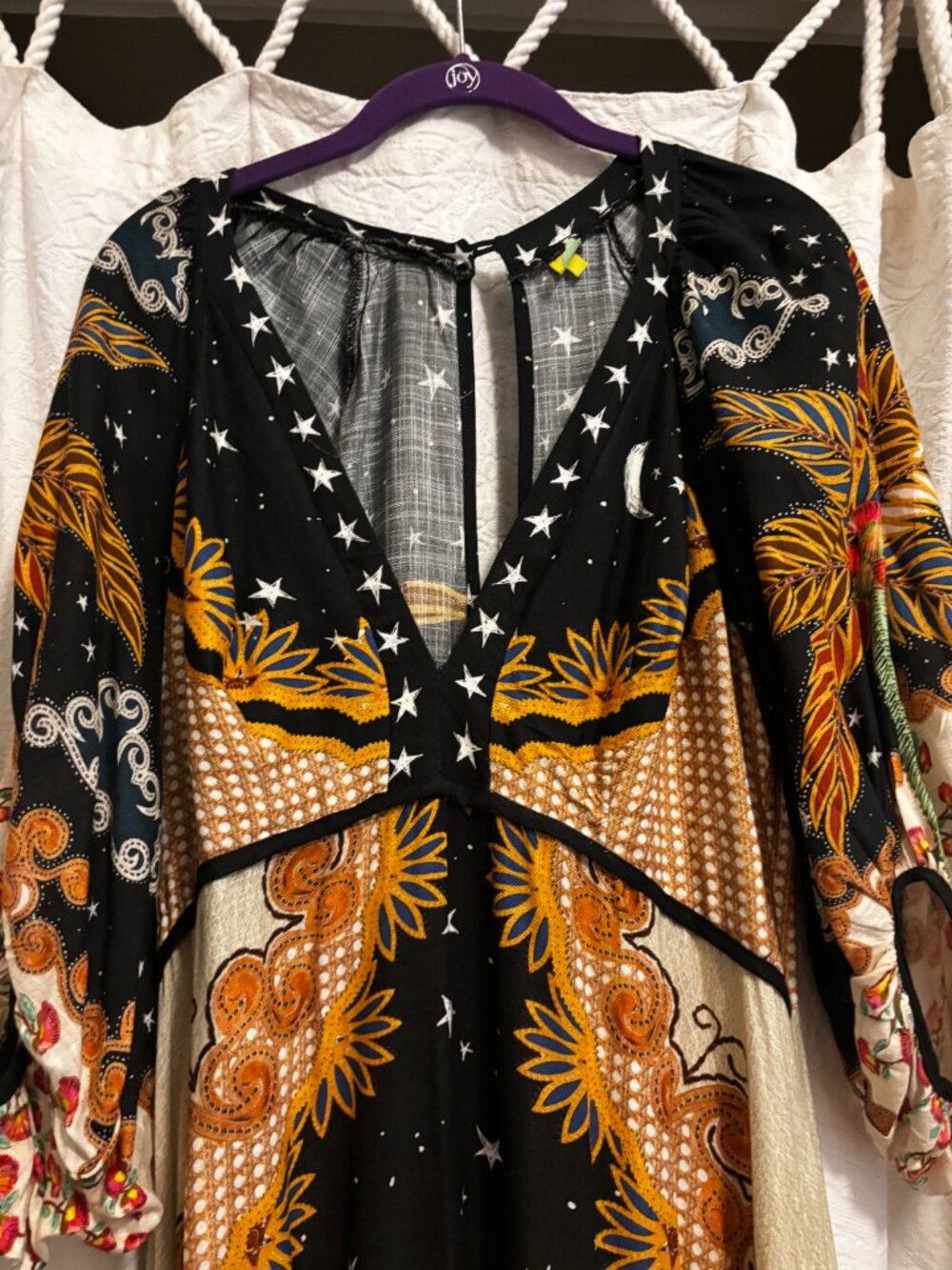 Farm Rio maxi dress L V-neck, keyhold back, stars & multi-color pattern - Picture 3 of 8